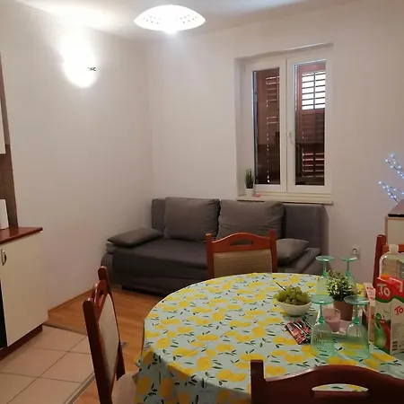 Apartment Bodrozic Omis
