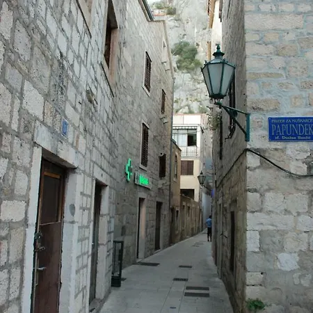 Bodrozic דירה